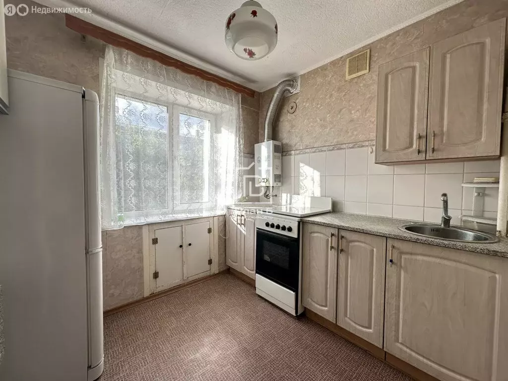 1-комнатная квартира: Калуга, улица Маршала Жукова, 48 (29 м) - Фото 0