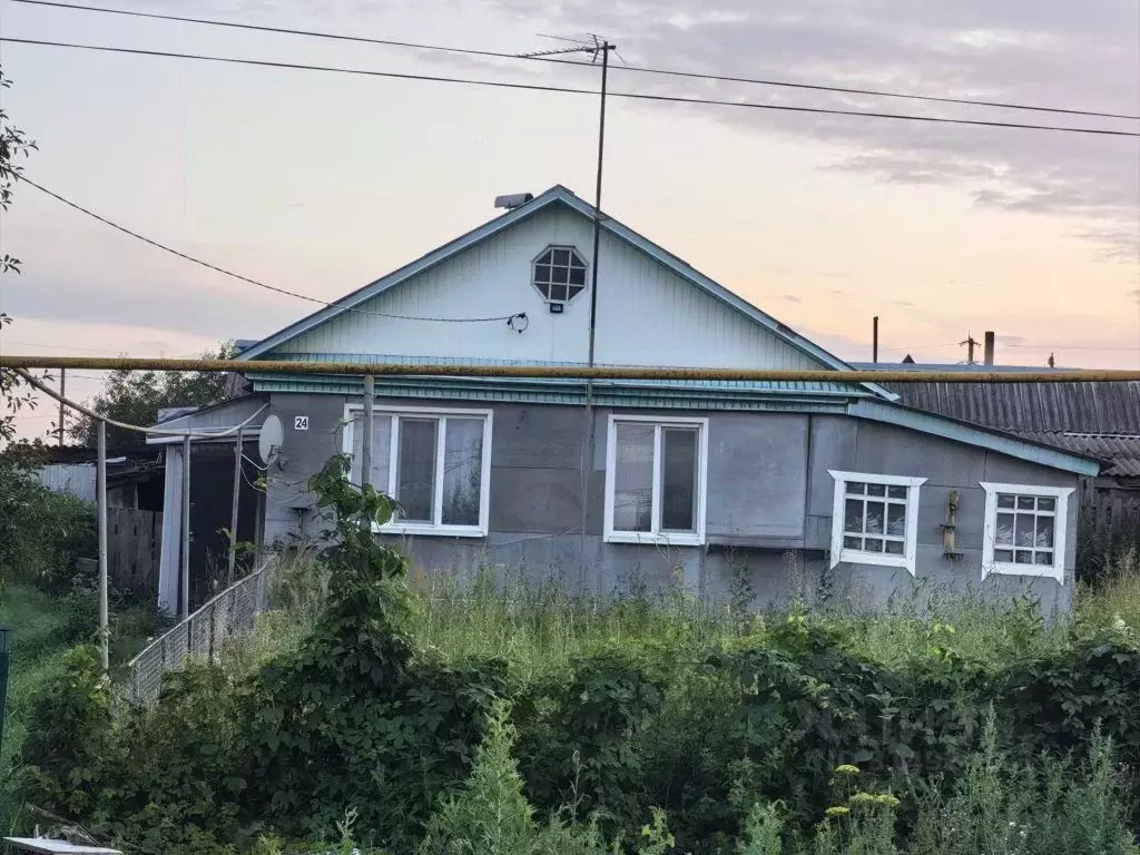 Дом в Пензенская область, Лунино рп ул. Колхозная, 24 (30 м) - Фото 0