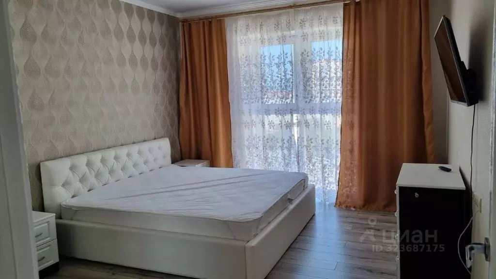 3-к кв. Краснодарский край, Новороссийск Пионерская ул., 18 (88.0 м) - Фото 1