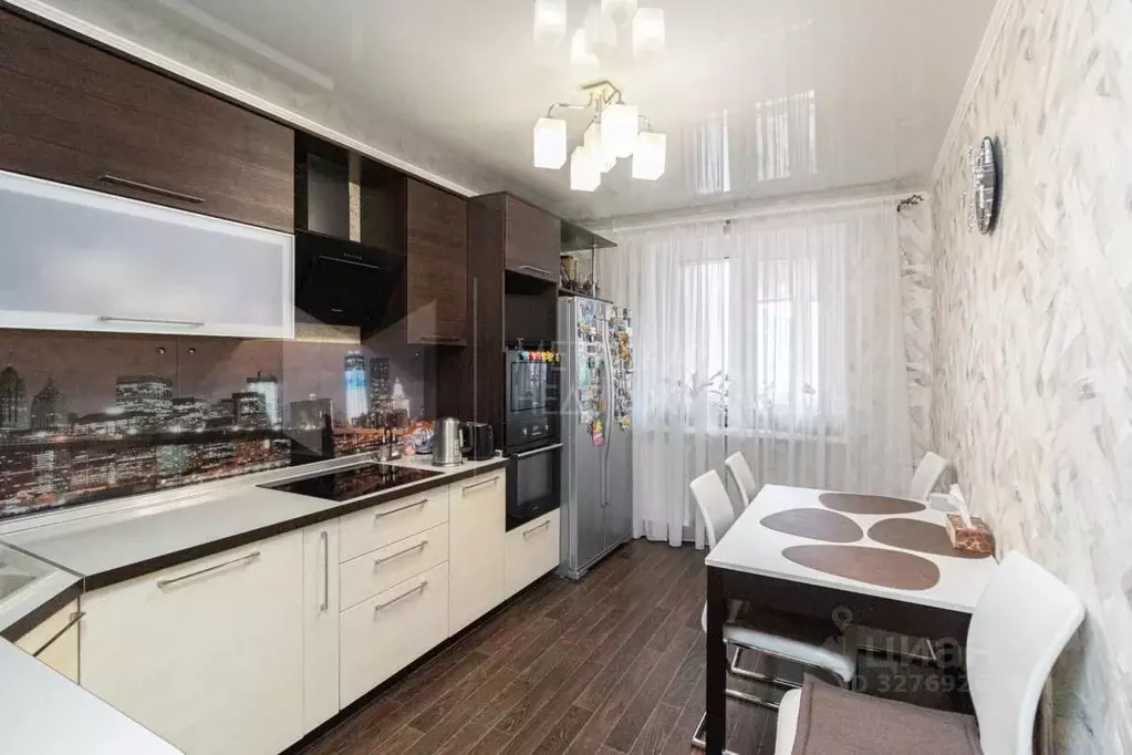 3-к кв. Тюменская область, Тюмень Широтная ул., 134 (85.4 м) - Фото 1