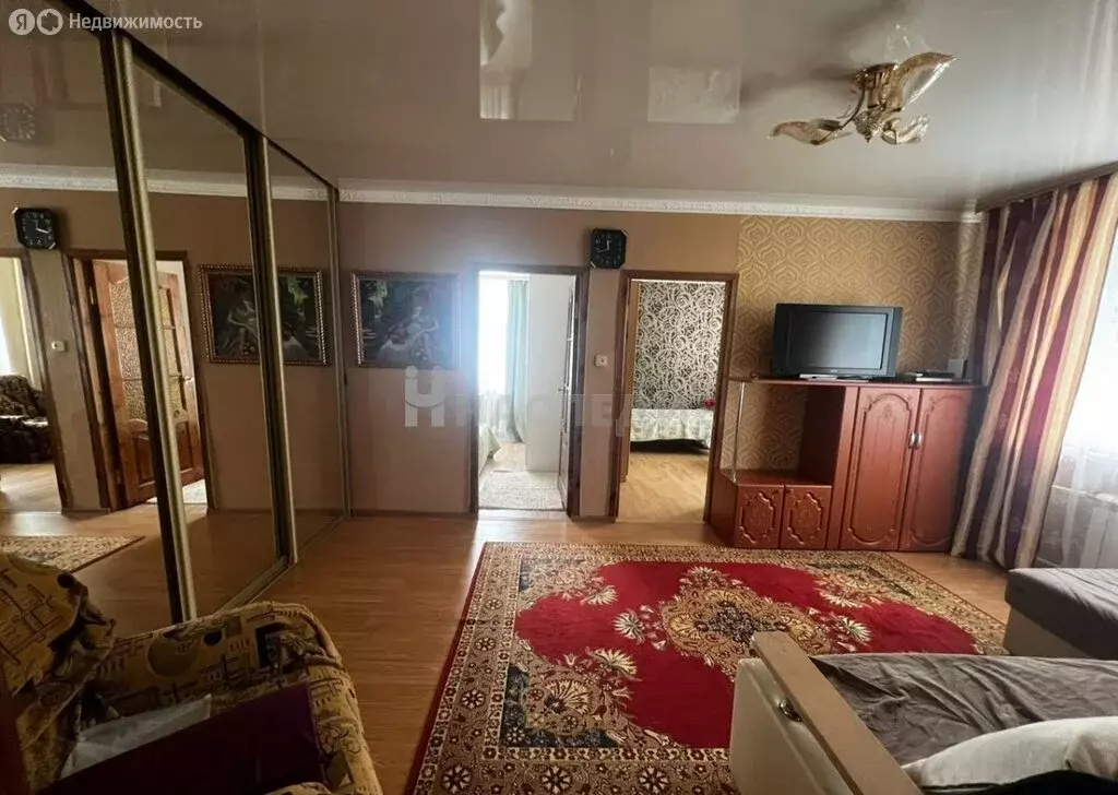 3-комнатная квартира: Тихорецк, улица Суворова, 66А (51.8 м) - Фото 1