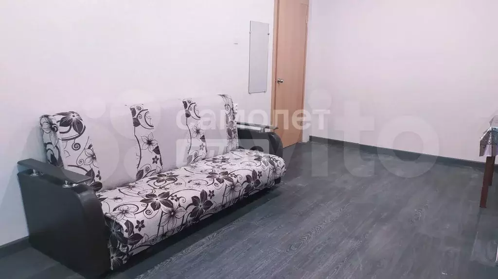 Комната 29 м в 3-к., 1/5 эт. - Фото 1