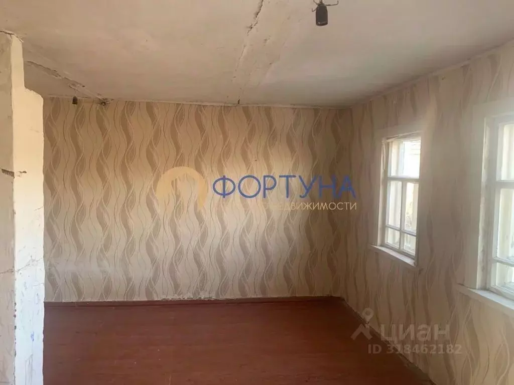 Дом в Белгородская область, Новооскольский муниципальный округ, с. ... - Фото 1