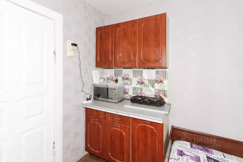 Комната Тюменская область, Тюмень Мельзаводская ул., 19а (13.4 м) - Фото 0