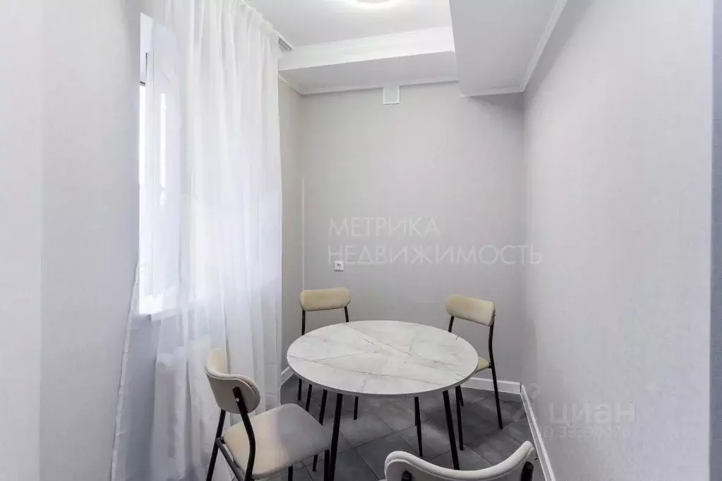2-к кв. Тюменская область, Тюмень Тюменский-1 мкр, ул. Николая ... - Фото 1