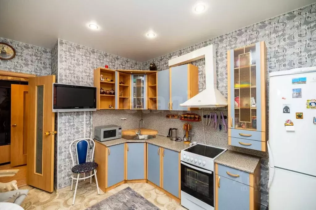 1-к кв. Ханты-Мансийский АО, Сургут Быстринская ул., 6 (39.5 м) - Фото 1