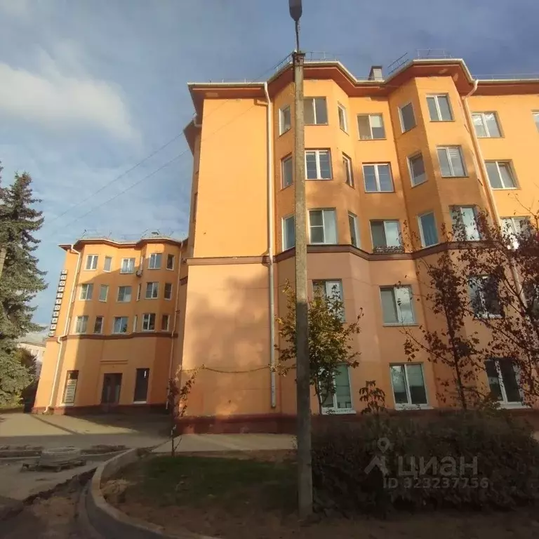 2-к кв. Смоленская область, Смоленск Коммунистическая ул., 22 (59.1 м) - Фото 1