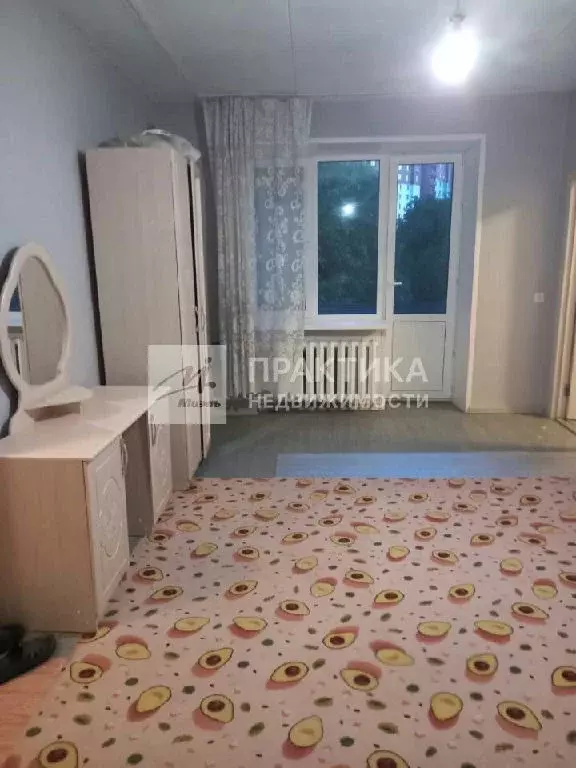 Продается 2-комнатная квартира - Фото 1