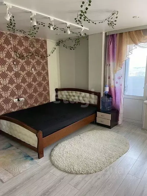2-к кв. Свердловская область, Екатеринбург ул. Рощинская, 44 (65.0 м) - Фото 0