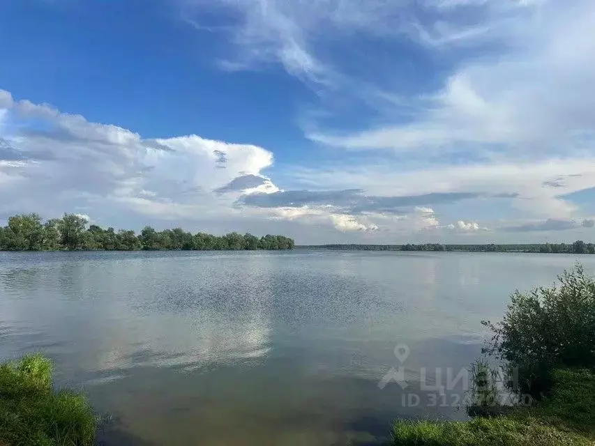 Участок в Татарстан, Лаишевский район, Никольское с/пос, с. Тарлаши ... - Фото 1