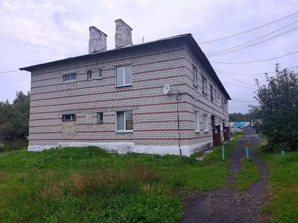 1-комнатная квартира: Пышма, Комсомольская улица, 9 (32.6 м) - Фото 0
