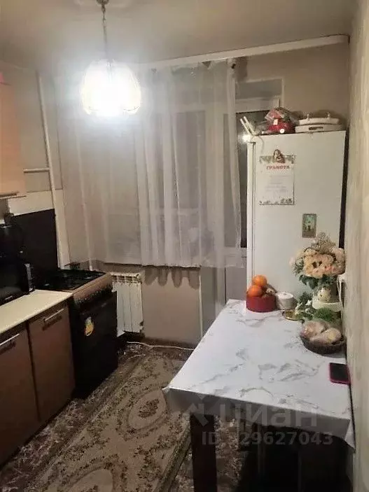 2-к кв. Омская область, Омск Харьковская ул., 11 (50.0 м) - Фото 1