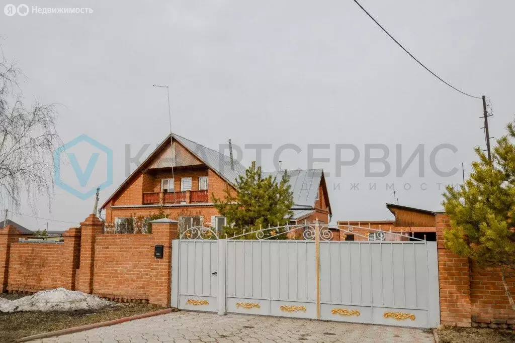 Дом в село Надеждино, Северная улица, 14 (204.8 м) - Фото 1