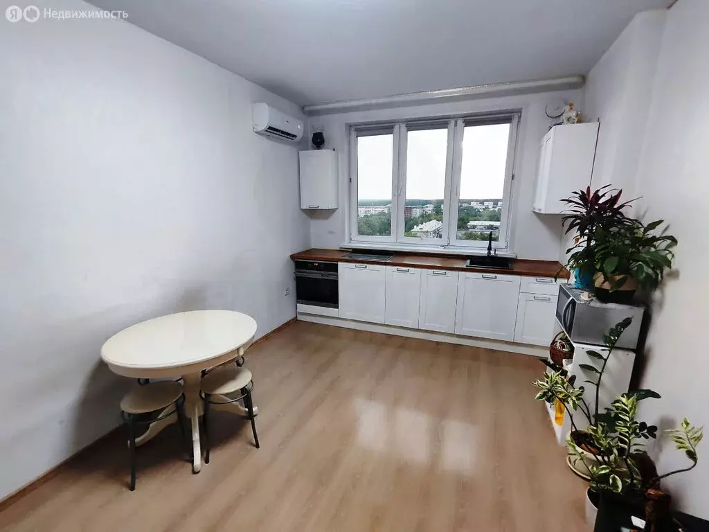2-комнатная квартира: Екатеринбург, улица Энтузиастов, 36Б (56.5 м) - Фото 0