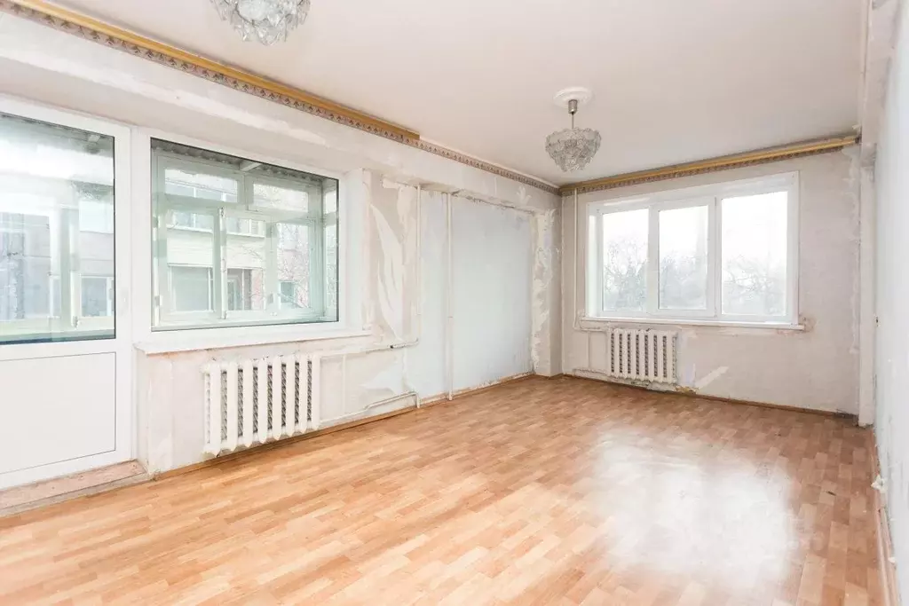 3-к кв. Амурская область, Благовещенск ул. Чайковского, 195/1 (70.6 м) - Фото 1