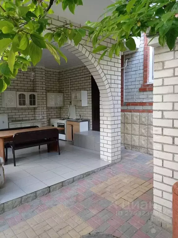 Дом в Краснодарский край, Геленджик ул. Туапсинская, 16 (562 м) - Фото 2