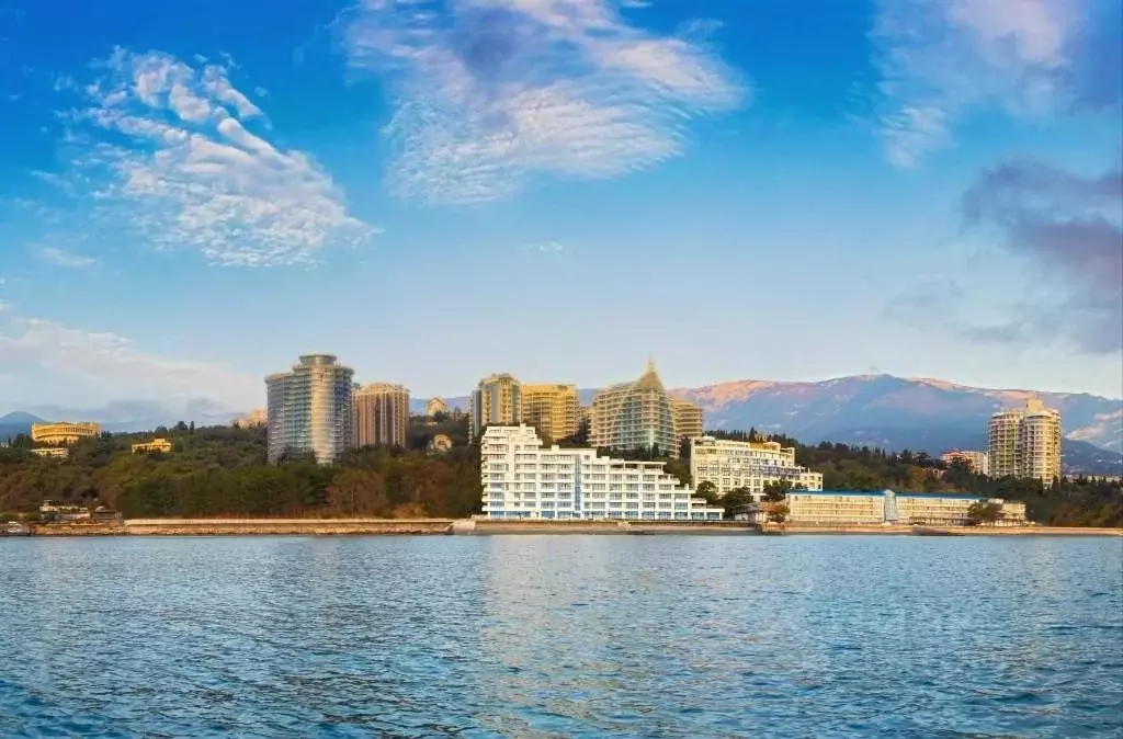 1-к кв. Крым, Ялта проезд Парковый, 8Д (45.0 м) - Фото 0