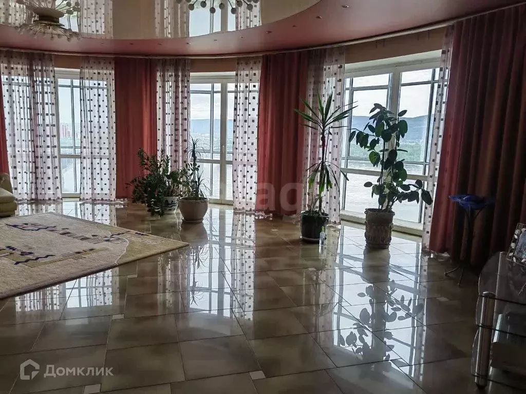 Продаётся 4-к квартира, 330 м - Фото 0