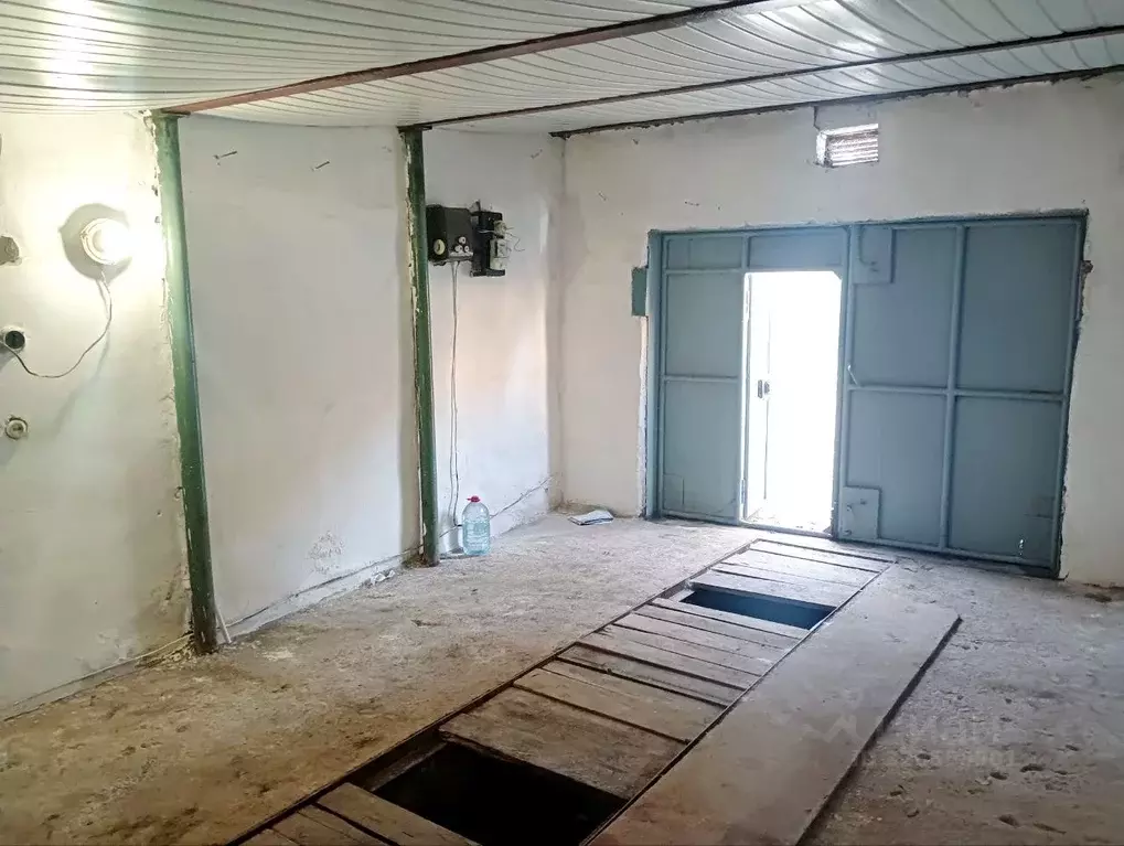 Гараж в Крым, Керчь ул. Юных Ленинцев, 4 (21 м) - Фото 2