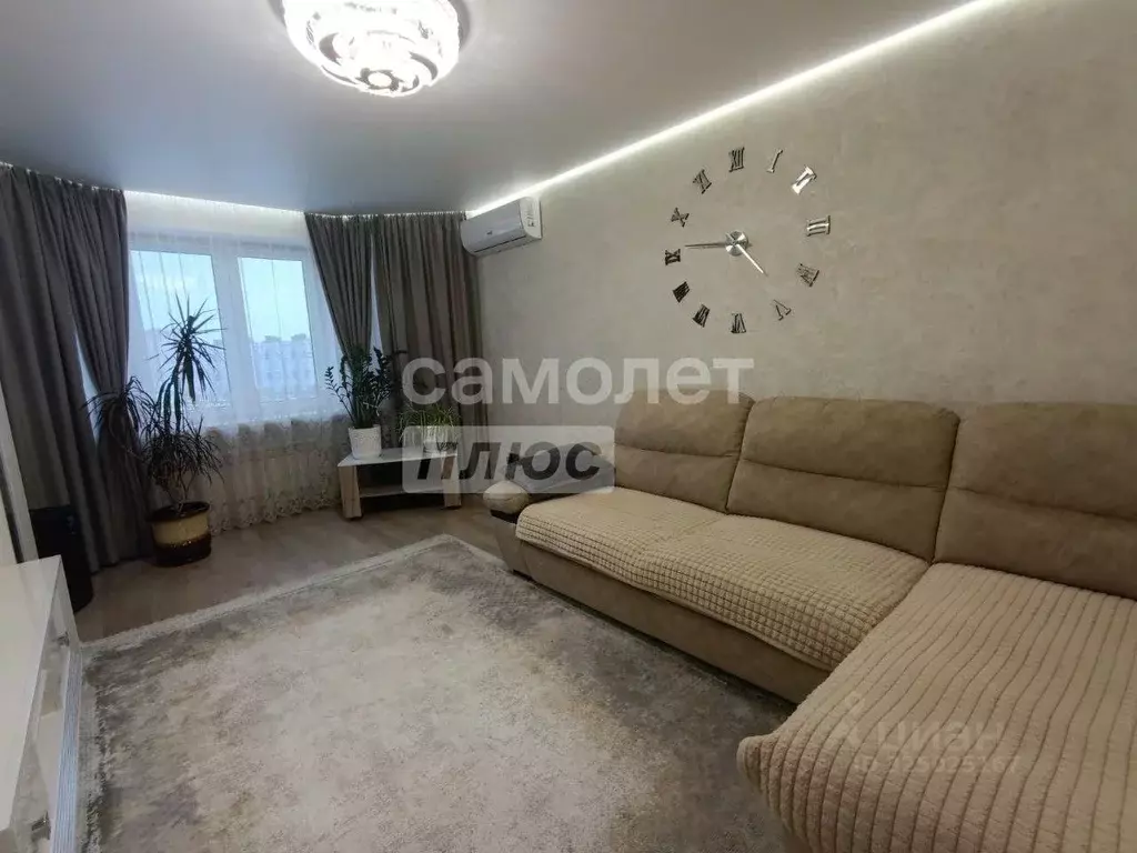 2-к кв. Липецкая область, Липецк ул. С.М. Шерстобитова, 10 (60.0 м) - Фото 1