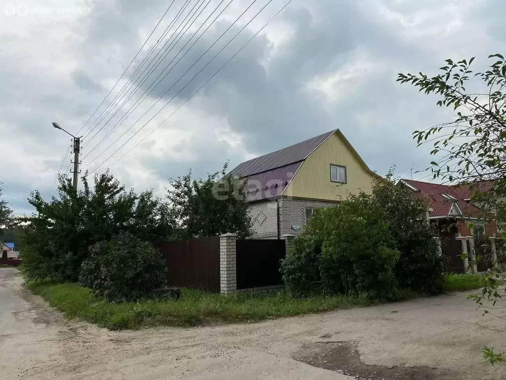 Дом в Липецк, микрорайон Дачный, улица И.С. Бурлакова (236 м) - Фото 0