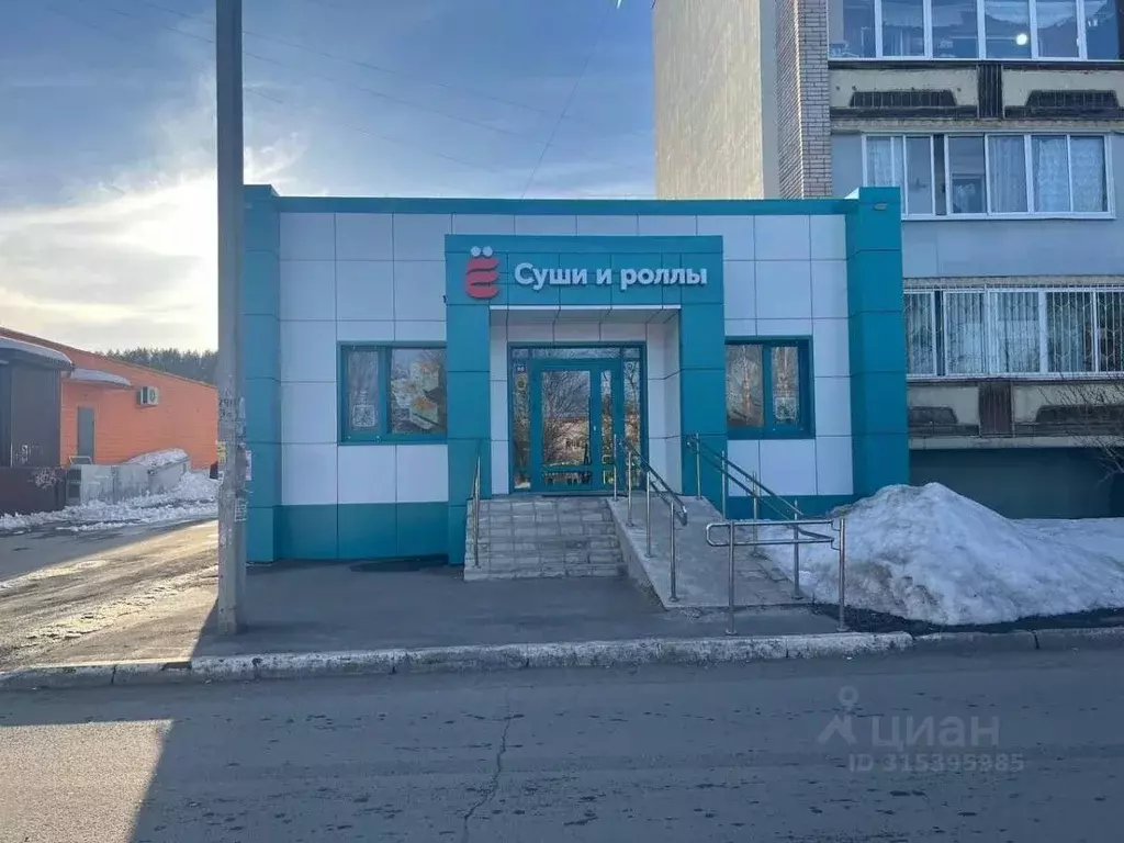 Помещение свободного назначения в Удмуртия, Ижевск Клубная ул., 85 ... - Фото 0