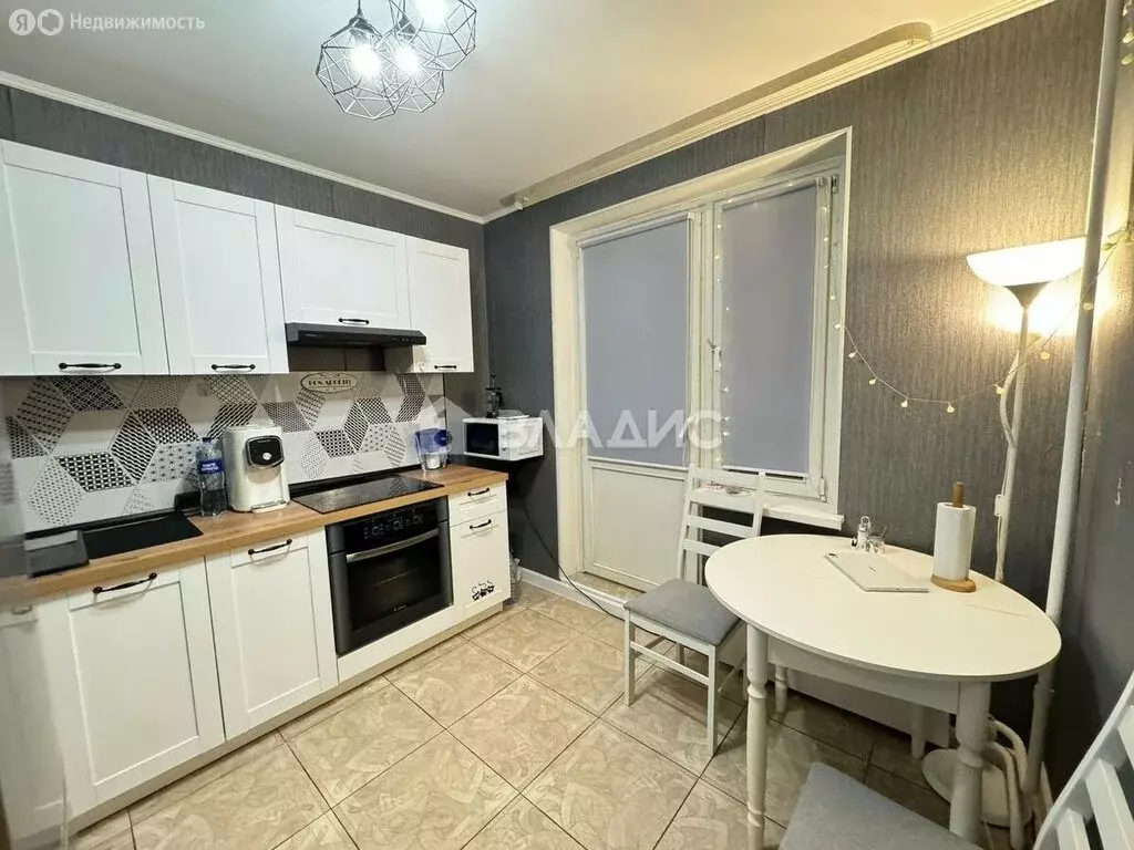 1-комнатная квартира: Видное, Ермолинская улица, 3 (38.5 м) - Фото 2