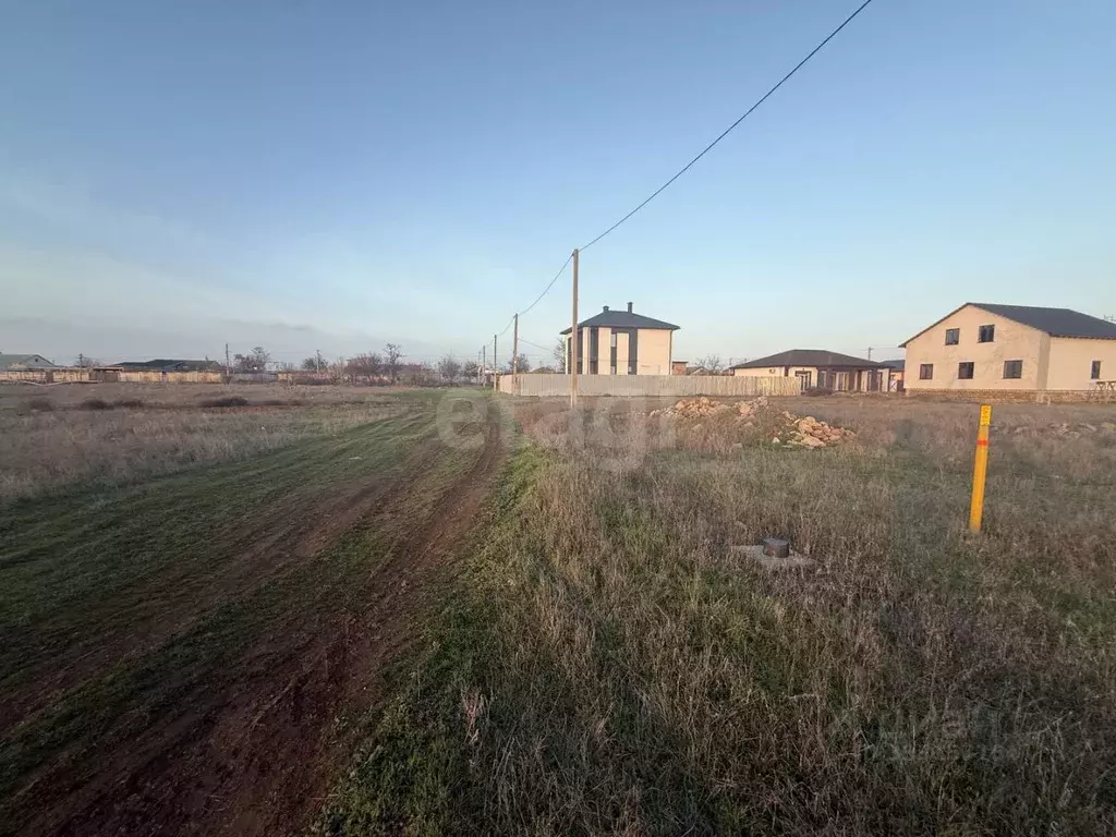 Участок в Крым, Евпатория ул. Энвера Бекирова (6.0 сот.) - Фото 1