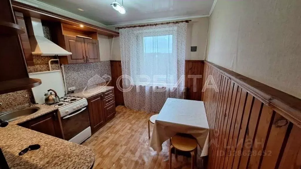 2-к кв. Тюменская область, Тюмень ул. Ратная, 1 (50.3 м) - Фото 2