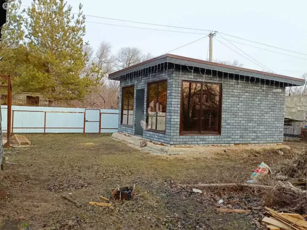Дом в Энгельсский район, Красноярское муниципальное образование, СНТ ... - Фото 0