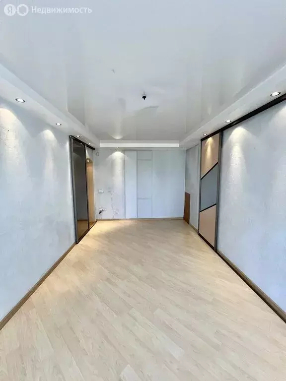4-комнатная квартира: Иркутск, улица Лермонтова, 297А (60.2 м) - Фото 1