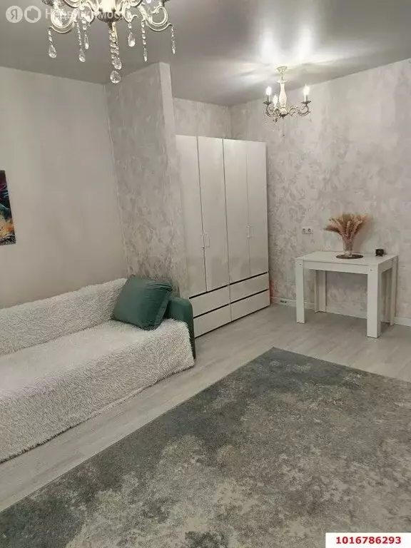 Квартира-студия: Краснодар, Домбайская улица, 10 (30 м) - Фото 2