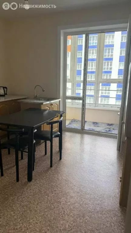 1-комнатная квартира: село Троицкое, улица Матросова, 15 (44.3 м) - Фото 1