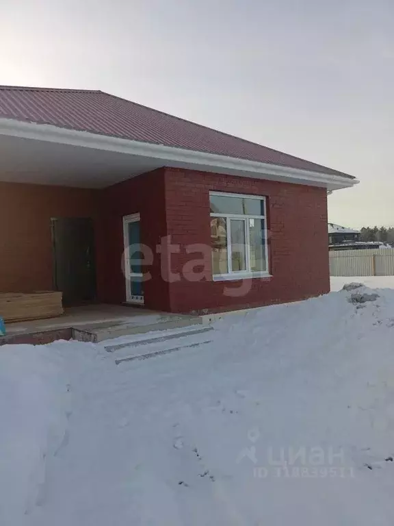 Дом в Тюменская область, Тюменский район, с. Гусево Рабочая ул., 49 ... - Фото 0