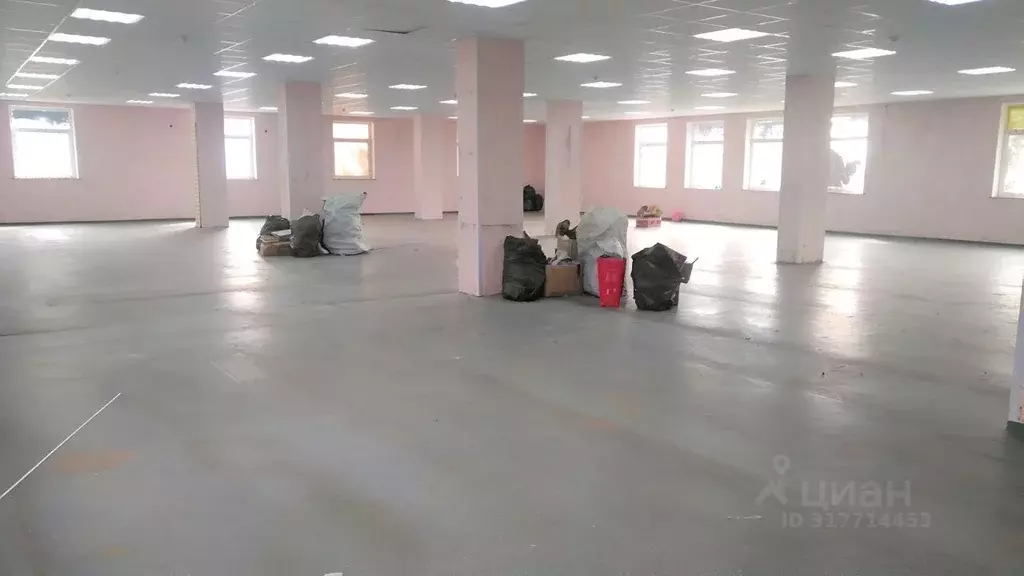 Помещение свободного назначения в Астраханская область, Нариманов  ... - Фото 1