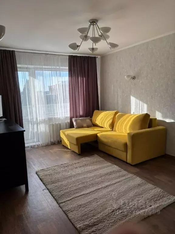 1-к кв. Омская область, Омск Харьковская ул., 3к1 (34.8 м) - Фото 1