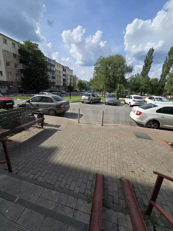 3-к. квартира, 60 м, 2/5 эт. - Фото 0