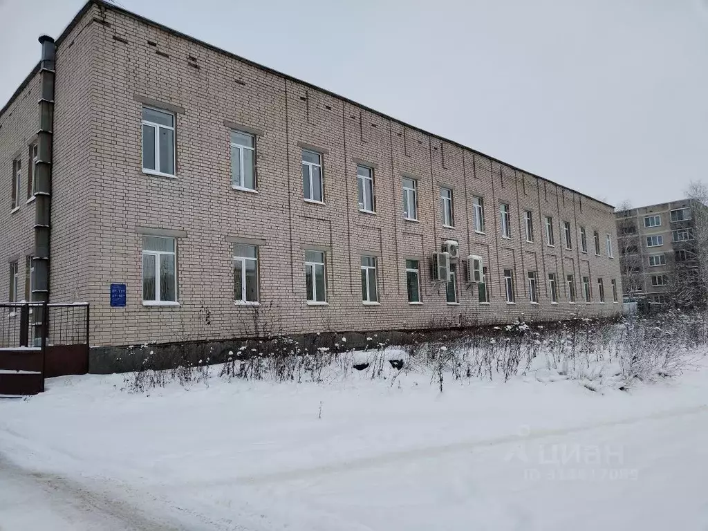 Помещение свободного назначения в Ивановская область, Вичуга ул. ... - Фото 0