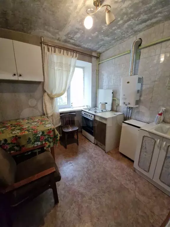 1-к. квартира, 30 м, 4/5 эт. - Фото 0