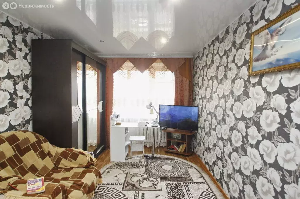 2-комнатная квартира: Заводоуковск, Вокзальная улица, 45 (46 м) - Фото 1