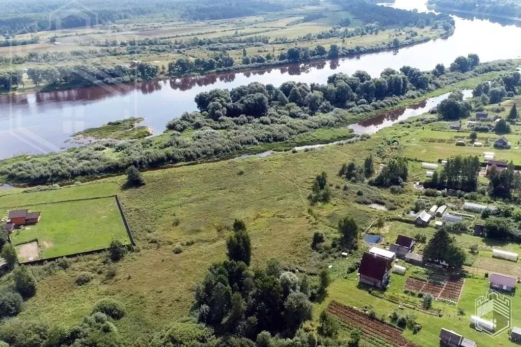 Участок в Новгородская область, Новгородский район, Савинское с/пос, ... - Фото 1