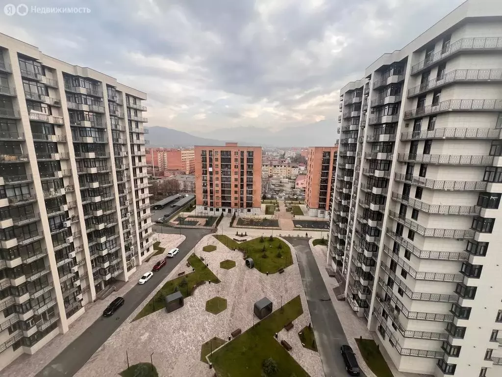 3-комнатная квартира: Владикавказ, улица Андрея Днепровского, 8/4 (85 ... - Фото 1