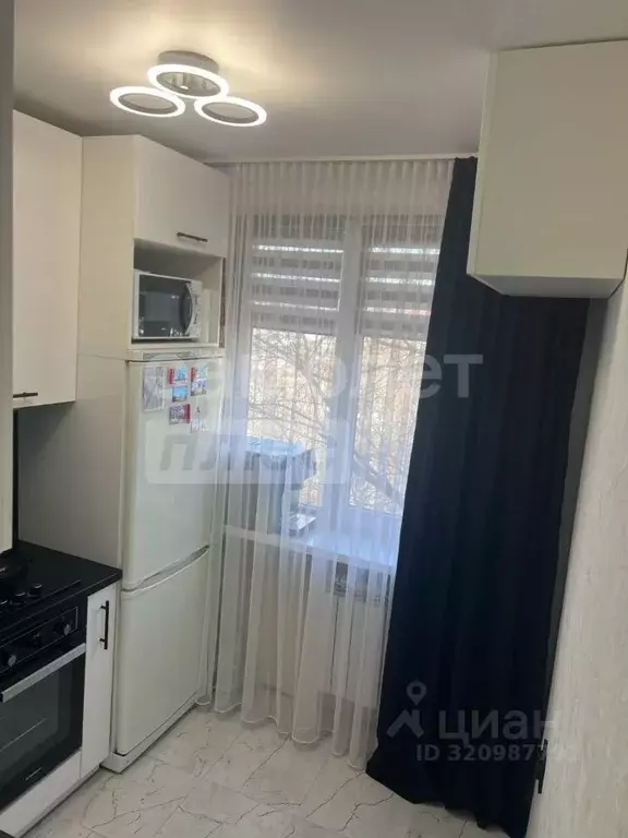 1-к кв. Крым, Симферополь ул. Ларионова, 44 (28.0 м) - Фото 0