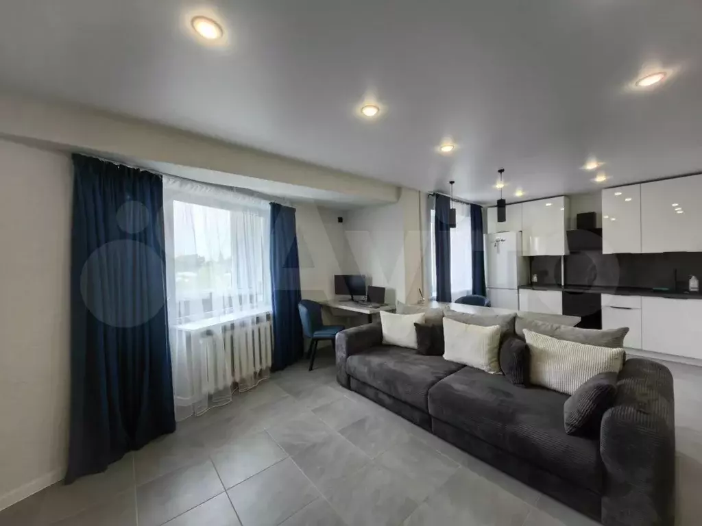 1-к. квартира, 40 м, 8/9 эт. - Фото 0