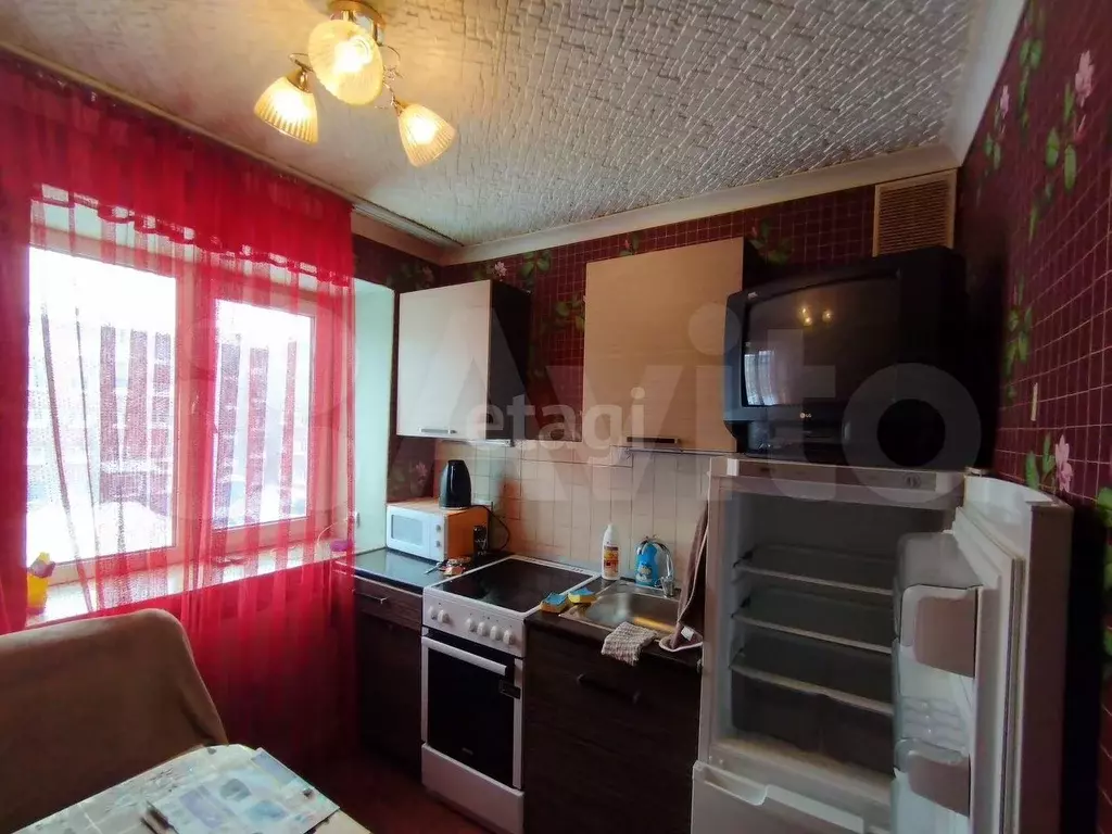 2-к. квартира, 42,7 м, 2/5 эт. - Фото 0