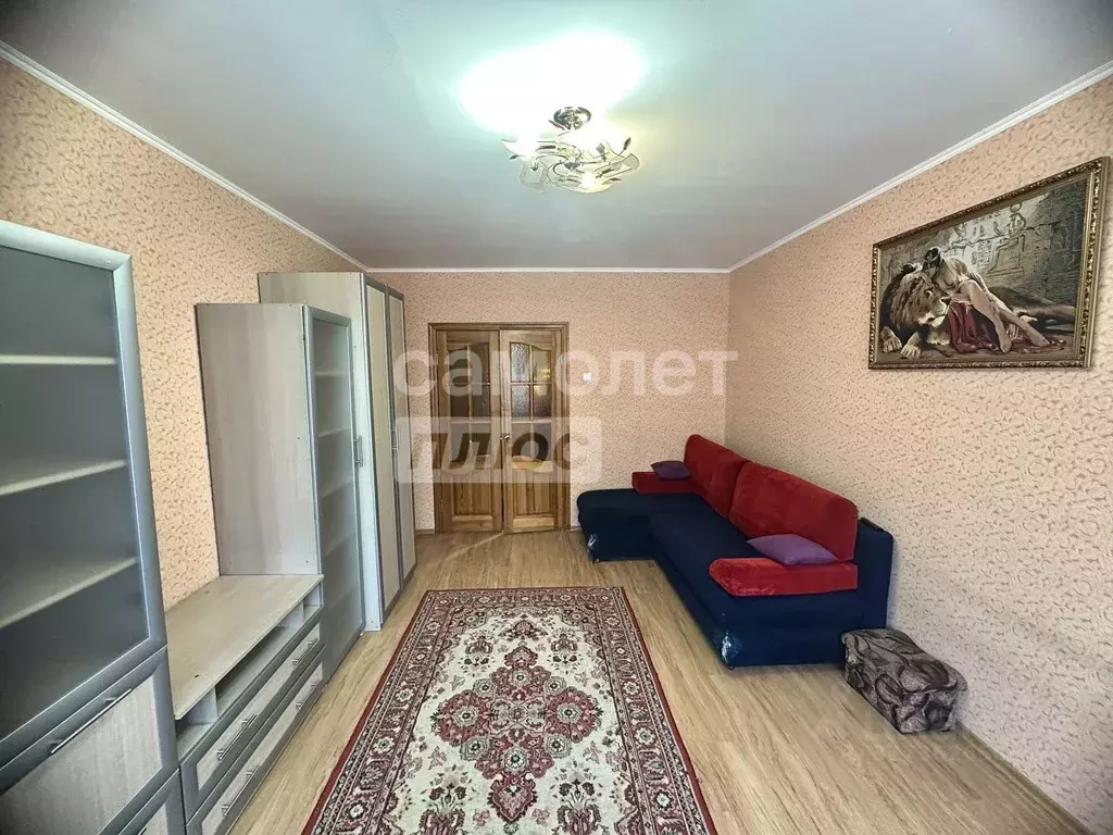 3-к кв. Брянская область, Брянск Авиационная ул., 17 (63.1 м) - Фото 1