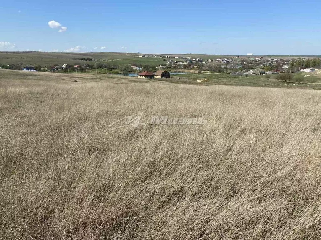 Участок в Крым, Симферопольский район, с. Урожайное ул. Таврическая, ... - Фото 1