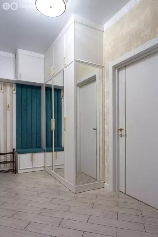 2-комнатная квартира: Геленджик, улица Халтурина, 32к1 (78 м) - Фото 1