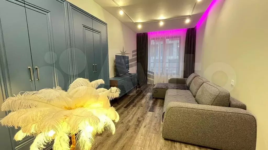 2-к. квартира, 80 м, 2/8 эт. - Фото 0