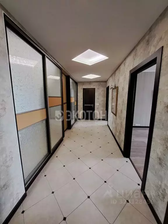 2-к кв. Санкт-Петербург Коломяжский просп., 15к1 (76.0 м) - Фото 1